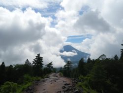 Cuaca Gunung Kerinci Terkini: Waspada Kondisi Cuaca